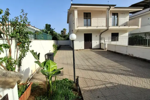 Villa in Via dei Limoni, Carini - Foto 1