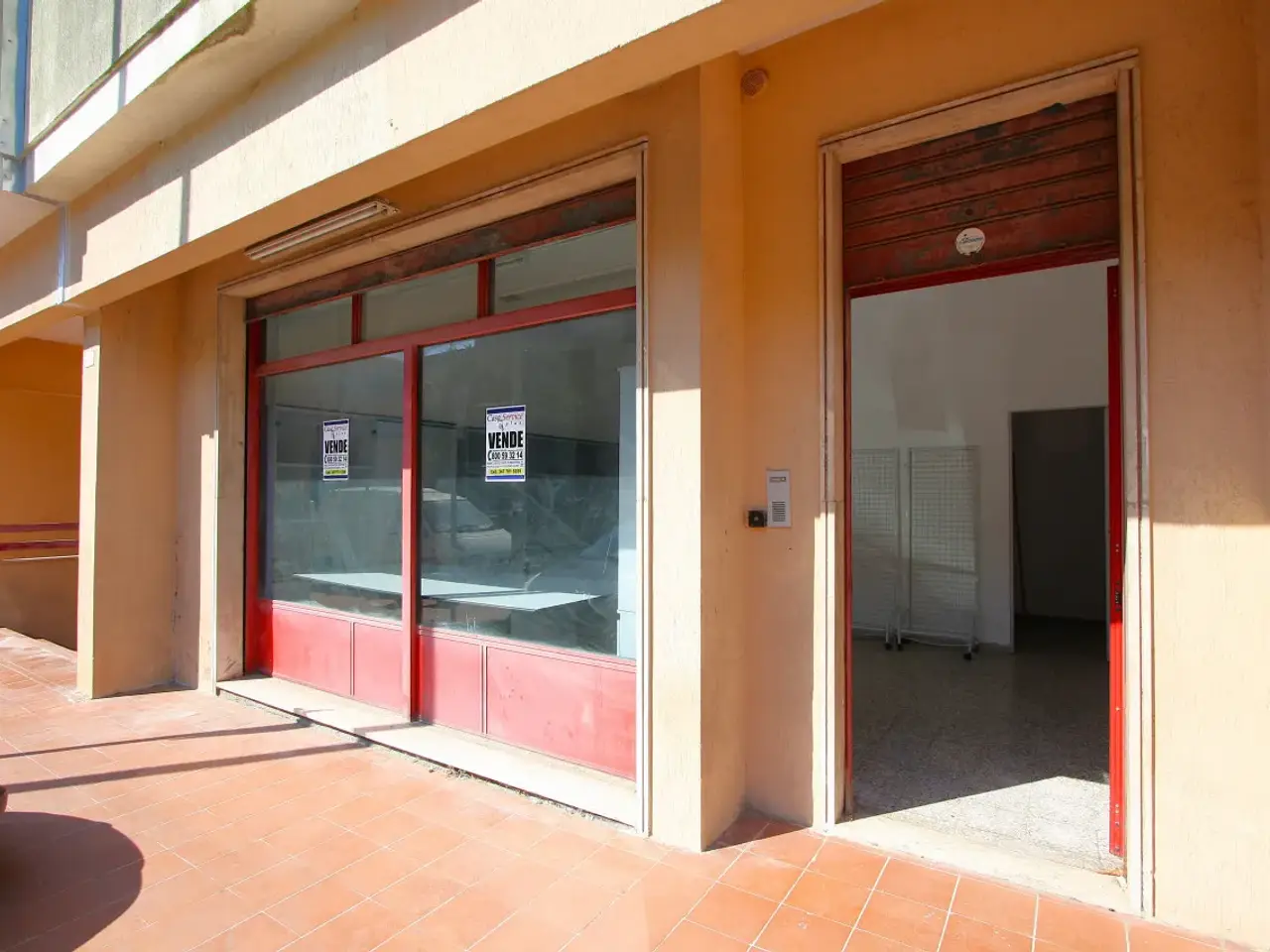 Negozio in Via Roma, Matino, {3} - Foto 1
