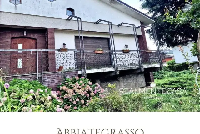 Villa in Via Fausto Coppi, Abbiategrasso - Foto 1