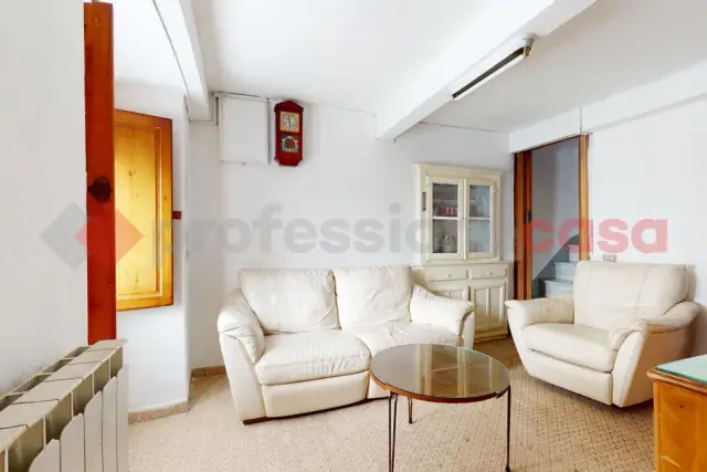 Casa indipendente in vendita, Via Rughe Montefegatesi 25, Bagni Di Lucca - Foto 1