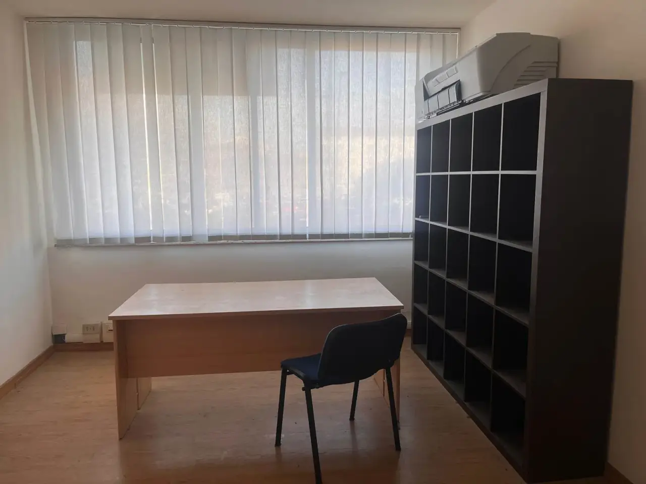 Ufficio in Via Cesare Battisti, Viareggio, {3} - Foto 1