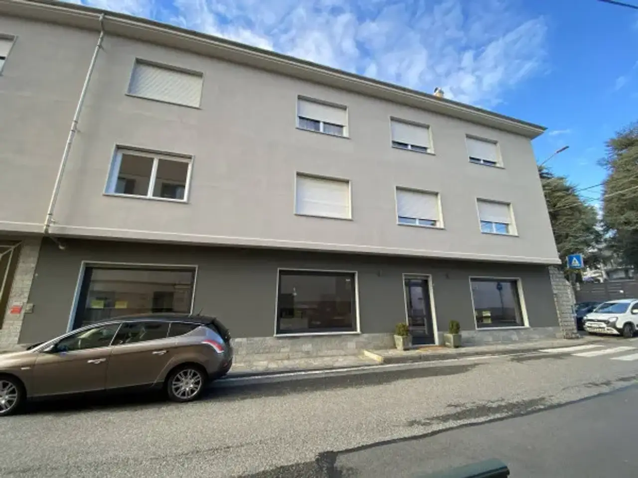 Negozio in Via Don Luigi Balbiano 5, Avigliana, {3} - Foto 2