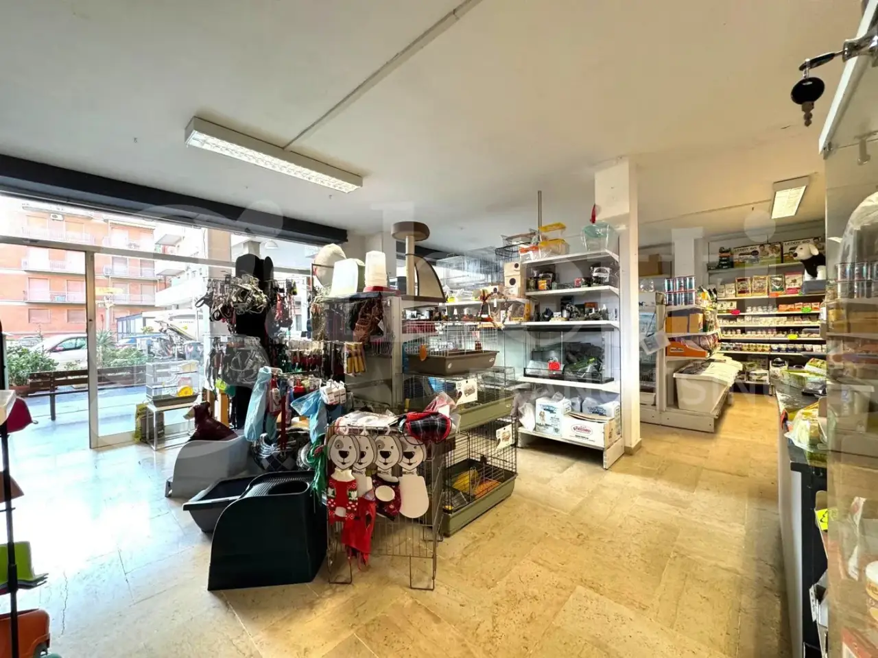 Negozio in Via Caboto 24, Andora, {3} - Foto 1