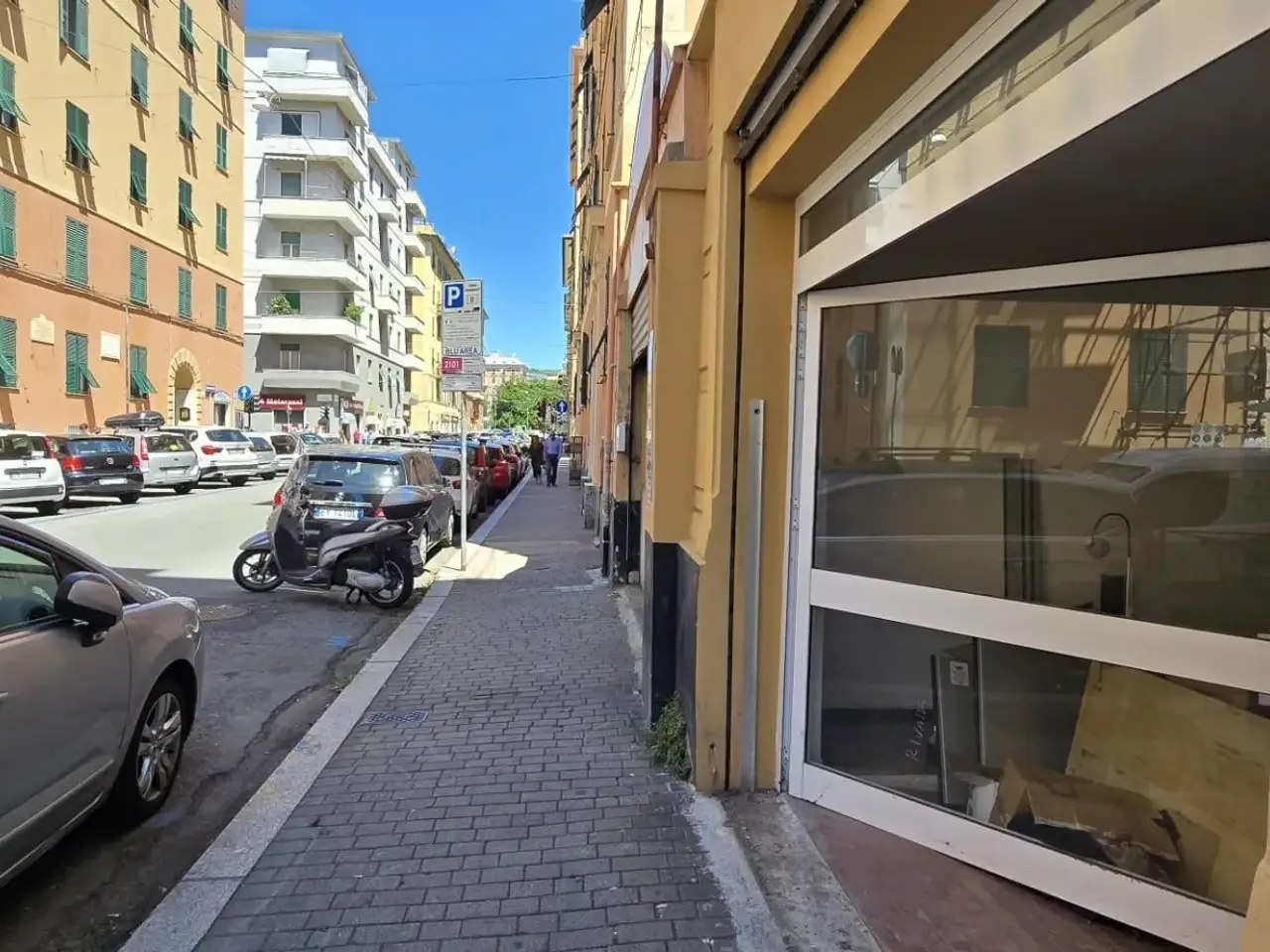 Magazzino in Via della Libertã&nbsp; 42r, Genova, {3} - Foto 1