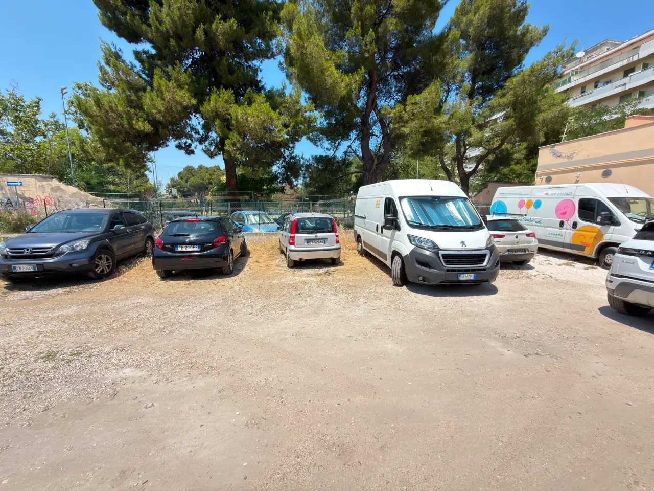 Parcheggio chiuso in Via dei Pretuzi 15, Pescara, {3} - Foto 2