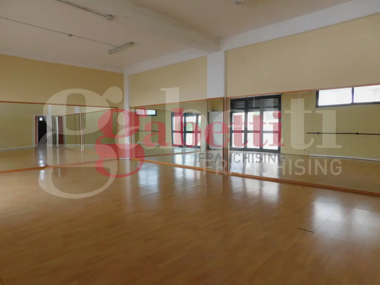 Magazzino in Via Publio Ovidio 10, Venafro, {3} - Foto 2