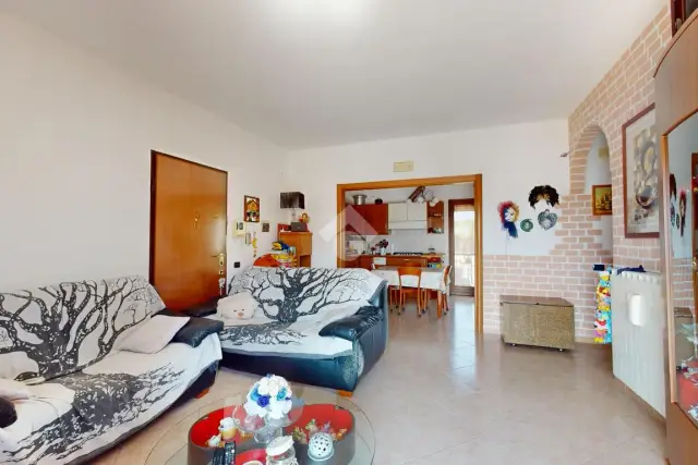 Apartament in {3}, Prima Traversa Via Gugliemi 8 - Photo 1