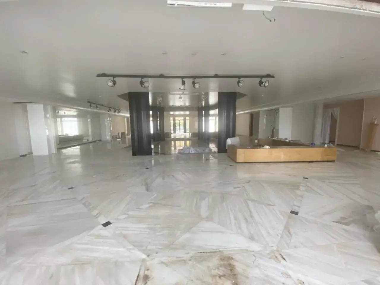 Palazzina commerciale in Via Carlo Pisacane 11, Ruffano, {3} - Foto 1