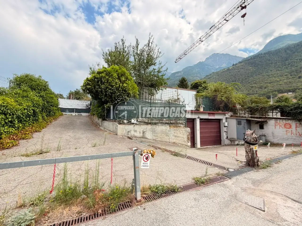 Magazzino in Frazione Plan Felinaz 301, Charvensod, {3} - Foto 1