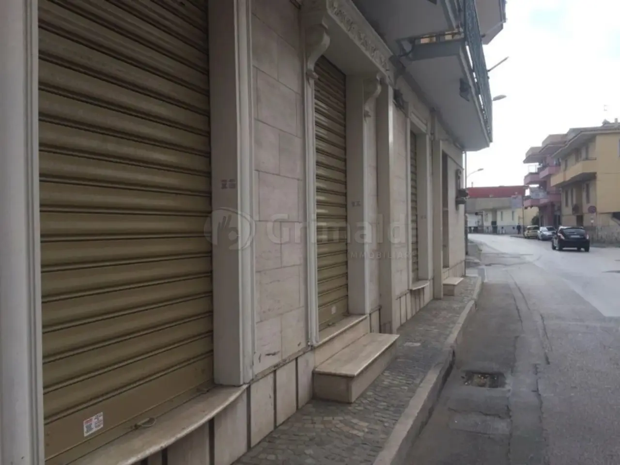 Palazzina commerciale in , Giugliano In Campania, {3} - Foto 1