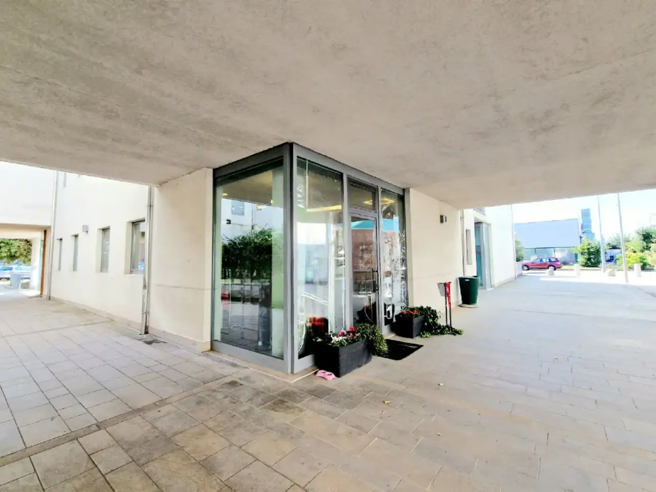 Negozio in Via degli Artigiani, Este, {3} - Foto 1