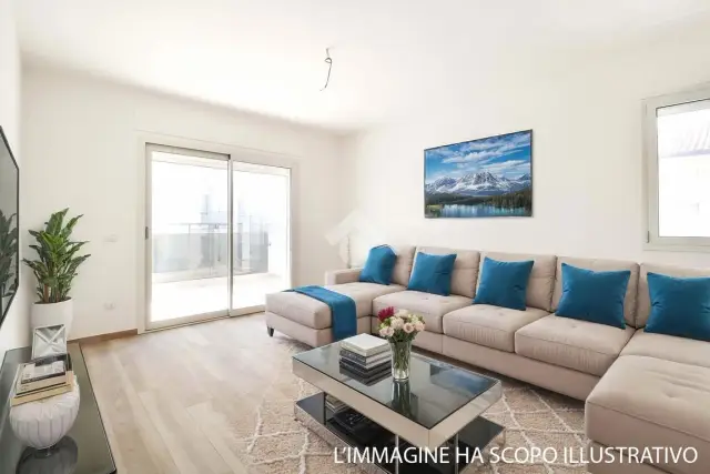 3-room flat in Viale Guglielmo Marconi 384, Alba Adriatica - Photo 1