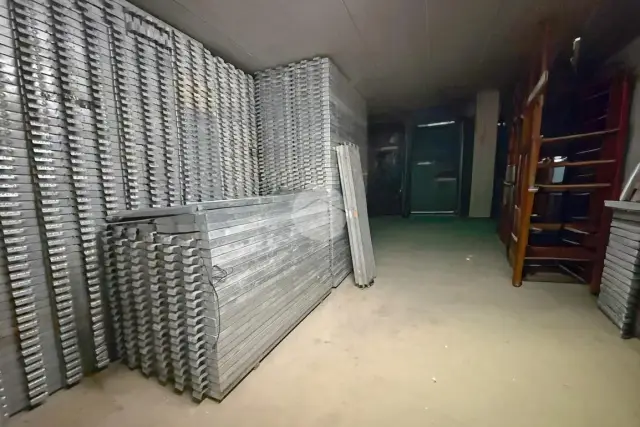 insertion image