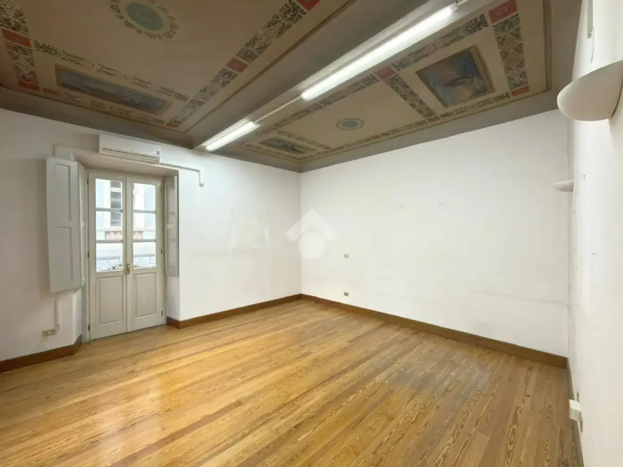 Ufficio in Piazza Vittorio Emanuele 17, Ivrea, {3} - Foto 2