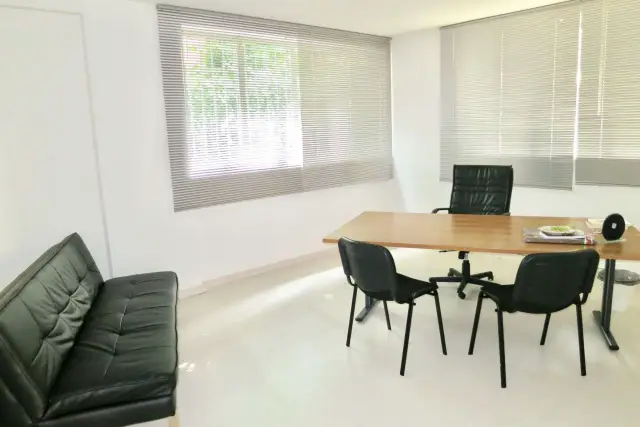 Office in Via Baioni, Bergamo - Photo 1