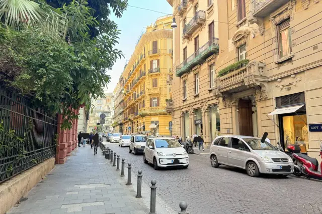 Ufficio condiviso in Via dei Mille, Napoli - Foto 1