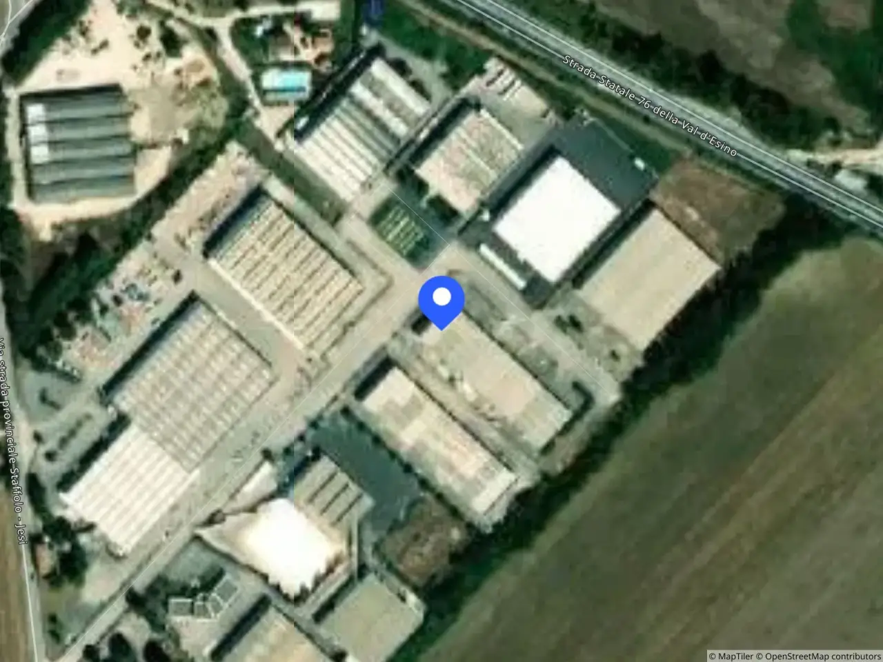 Fabbricato misto in Via del Lavoro, 20 20, Monte Roberto, {3} - Foto 1