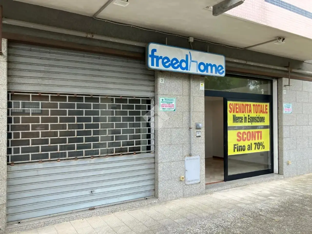 Negozio in Viale Luigi Pinto 3, Foggia, {3} - Foto 2