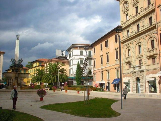 Geschäft in {3}, Piazza del Popolo - Foto 1