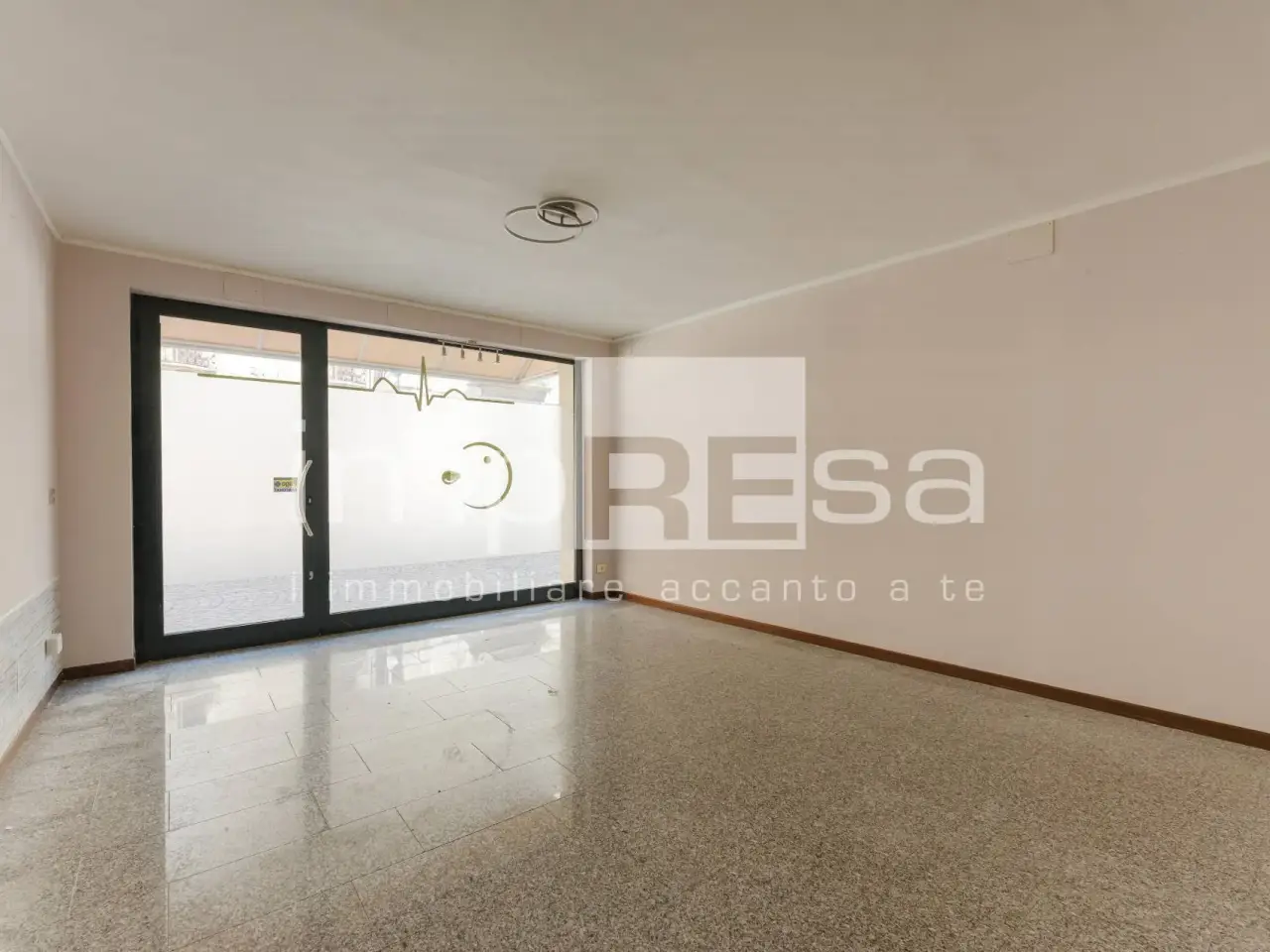 Negozio in Via Garibaldi, Conegliano, {3} - Foto 1