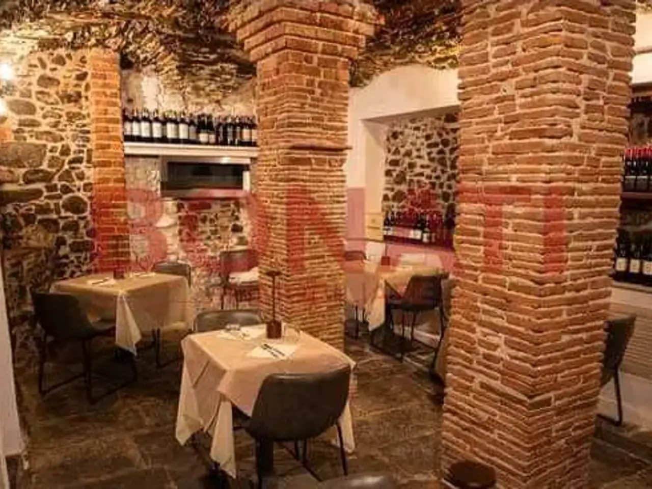 Negozio in , Sarzana, {3} - Foto 1