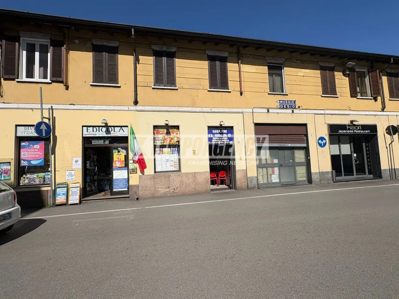 Alimentari in Piazza Garibaldi 17, Lissone, {3} - Foto 2