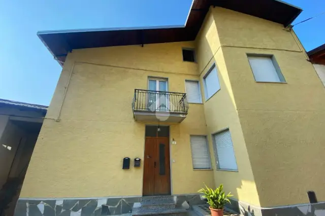 4-room flat in Via Valena, Montagna in Valtellina - Photo 1