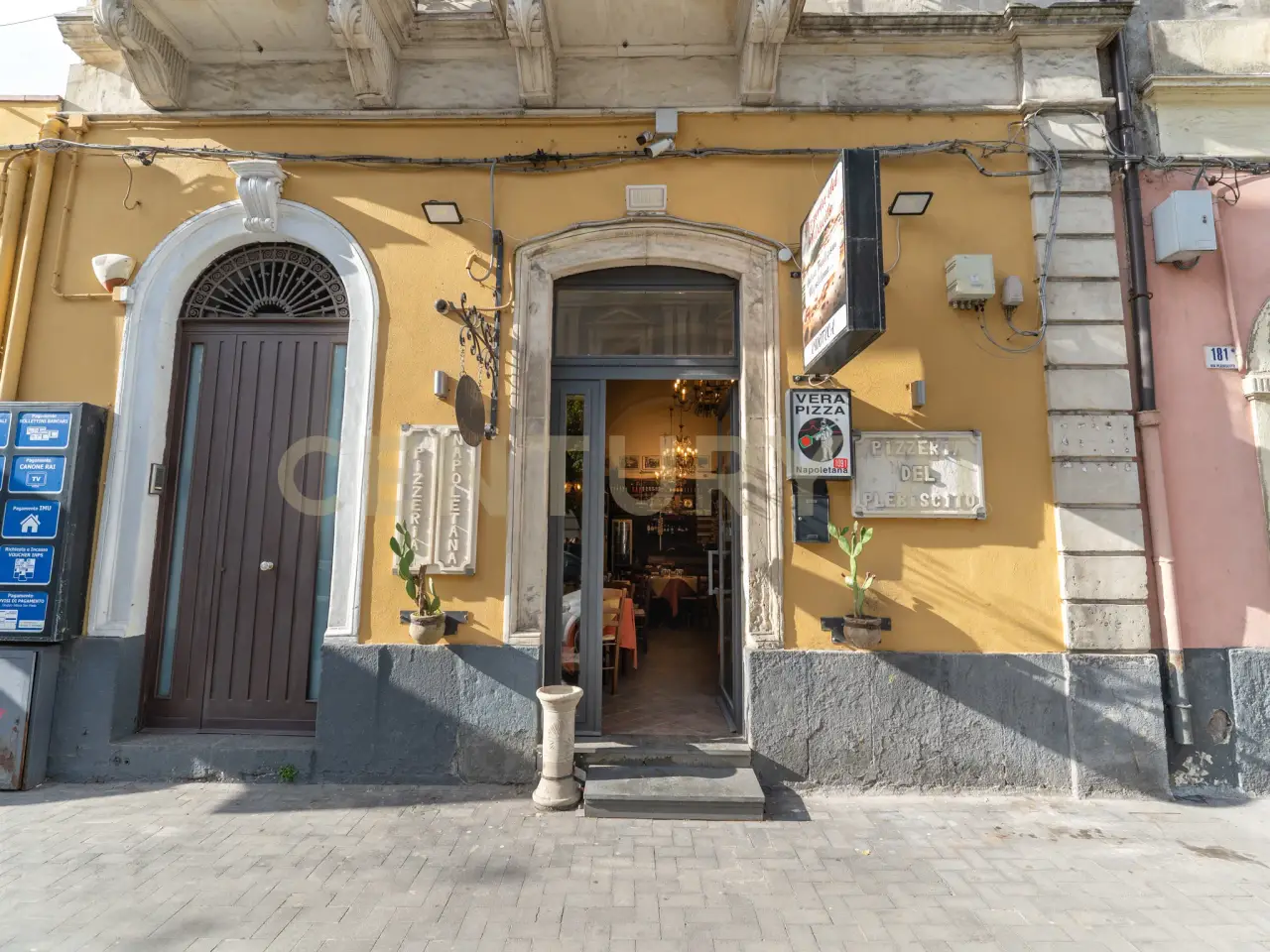 Pizzeria in Via Plebiscito 179, Catania, {3} - Foto 1