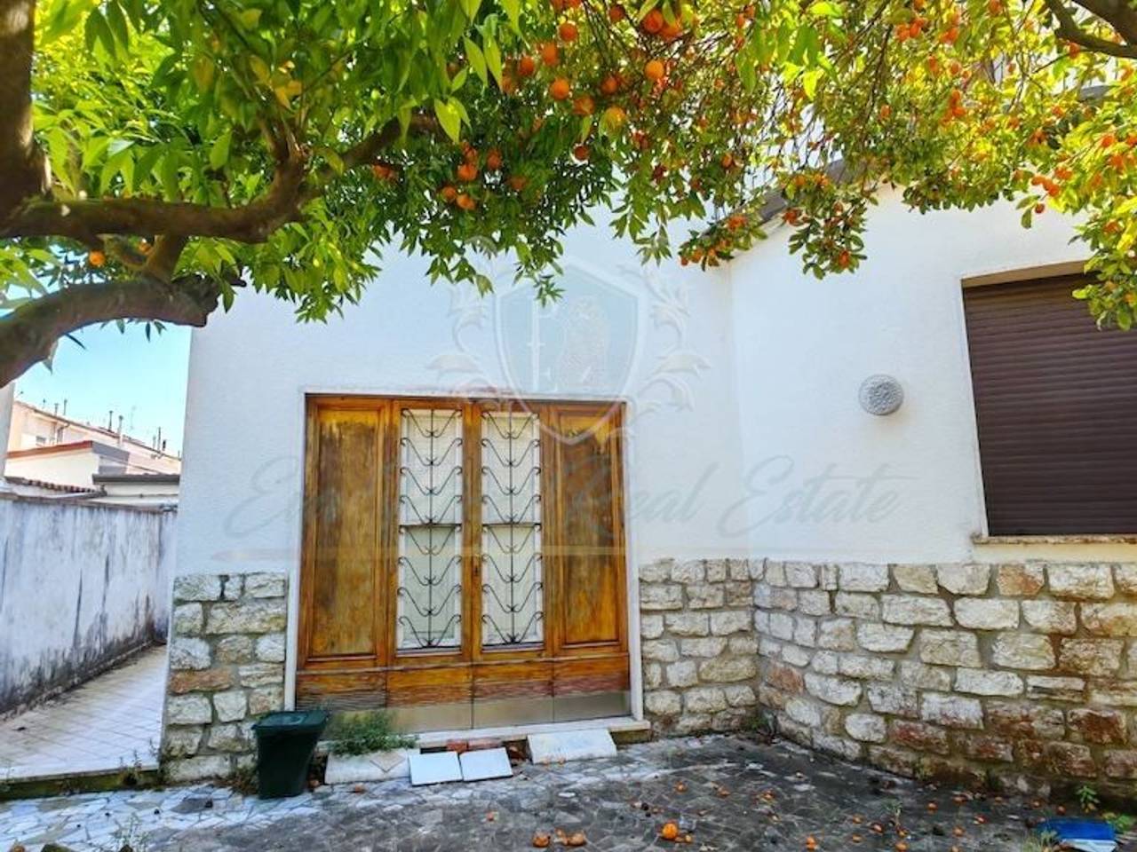 casa indipendente in vendita a Viareggio in zona Campo d'Aviazione