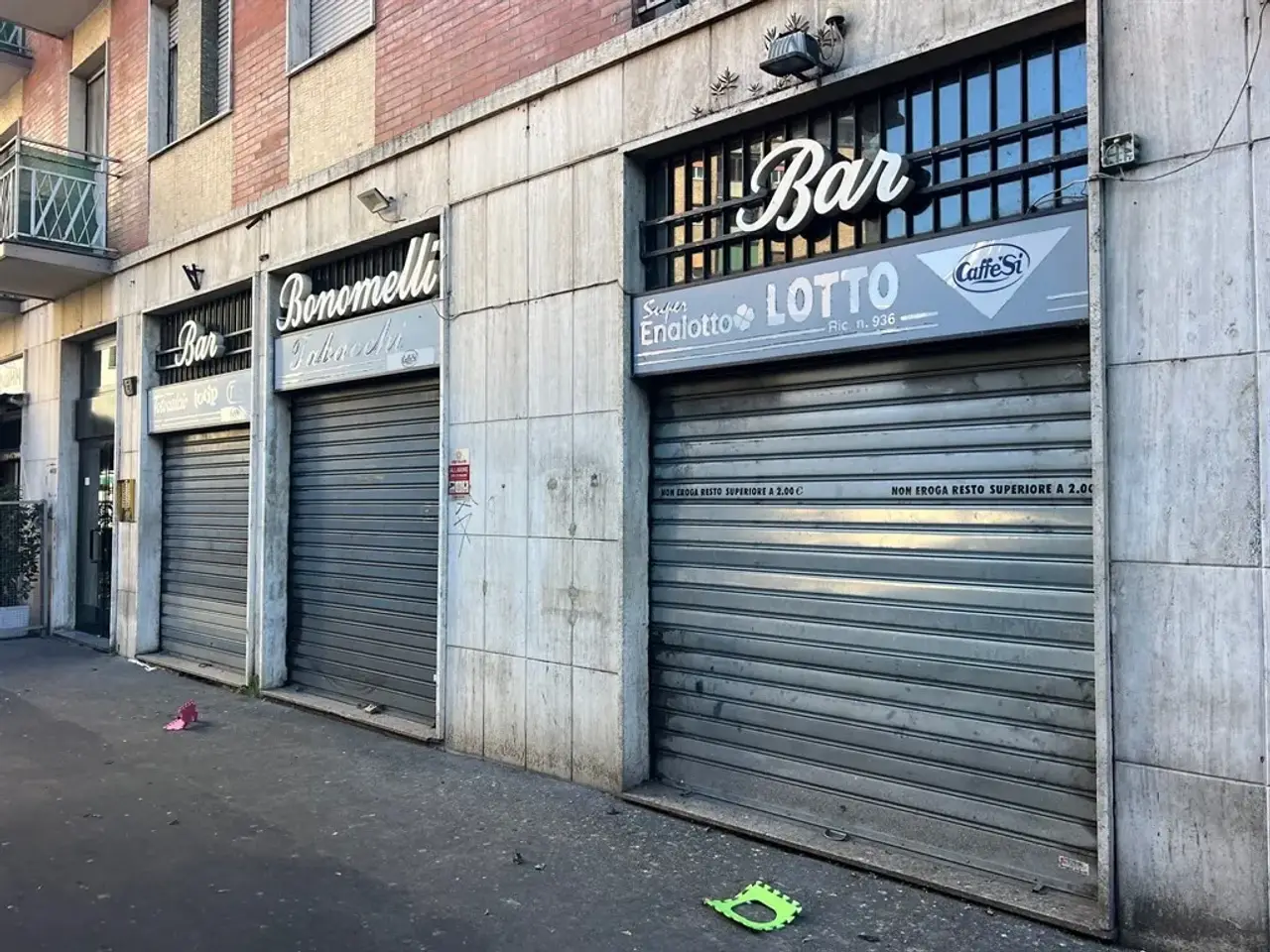 Negozio in Piazza Bonomelli 5, Milano, {3} - Foto 1