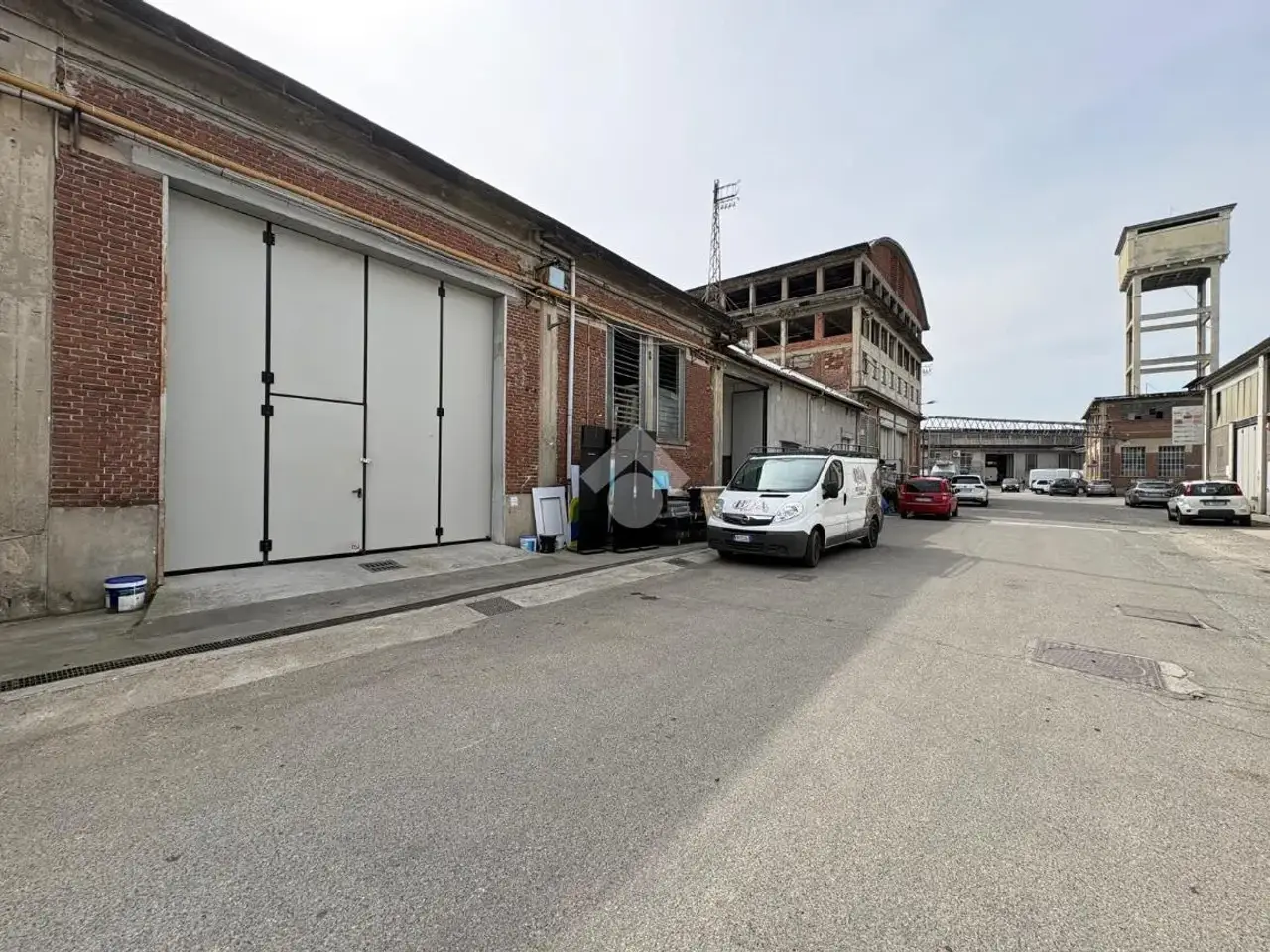 Capannone in Via alle Fabbriche 85, Caselle Torinese, {3} - Foto 2