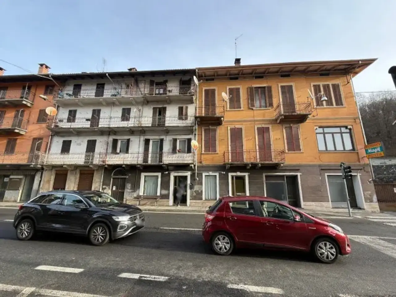 Negozio in Frazione Campore 71, Valdilana, {3} - Foto 1