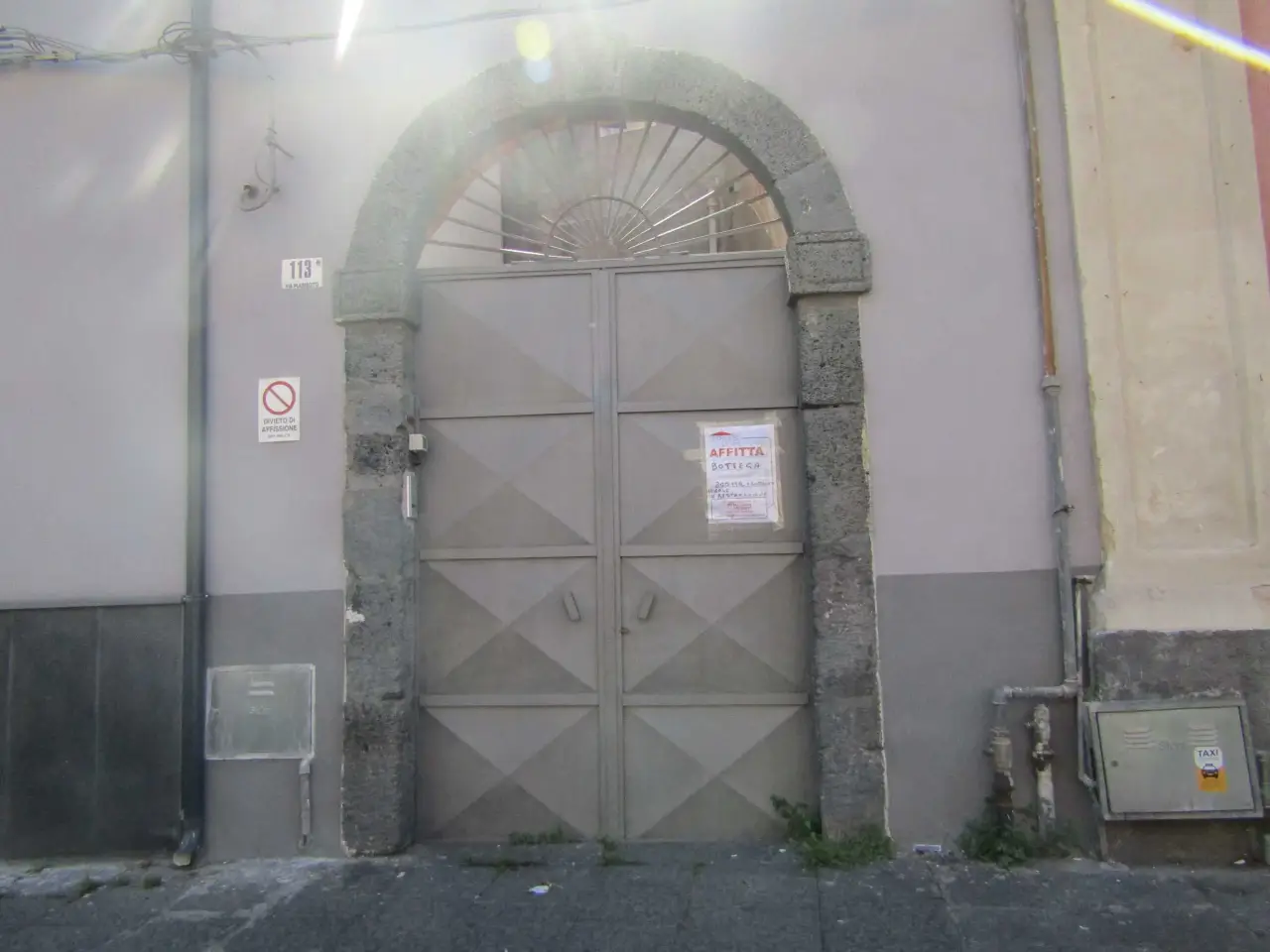 Locale commerciale in Via Plebiscito, Catania, {3} - Foto 2