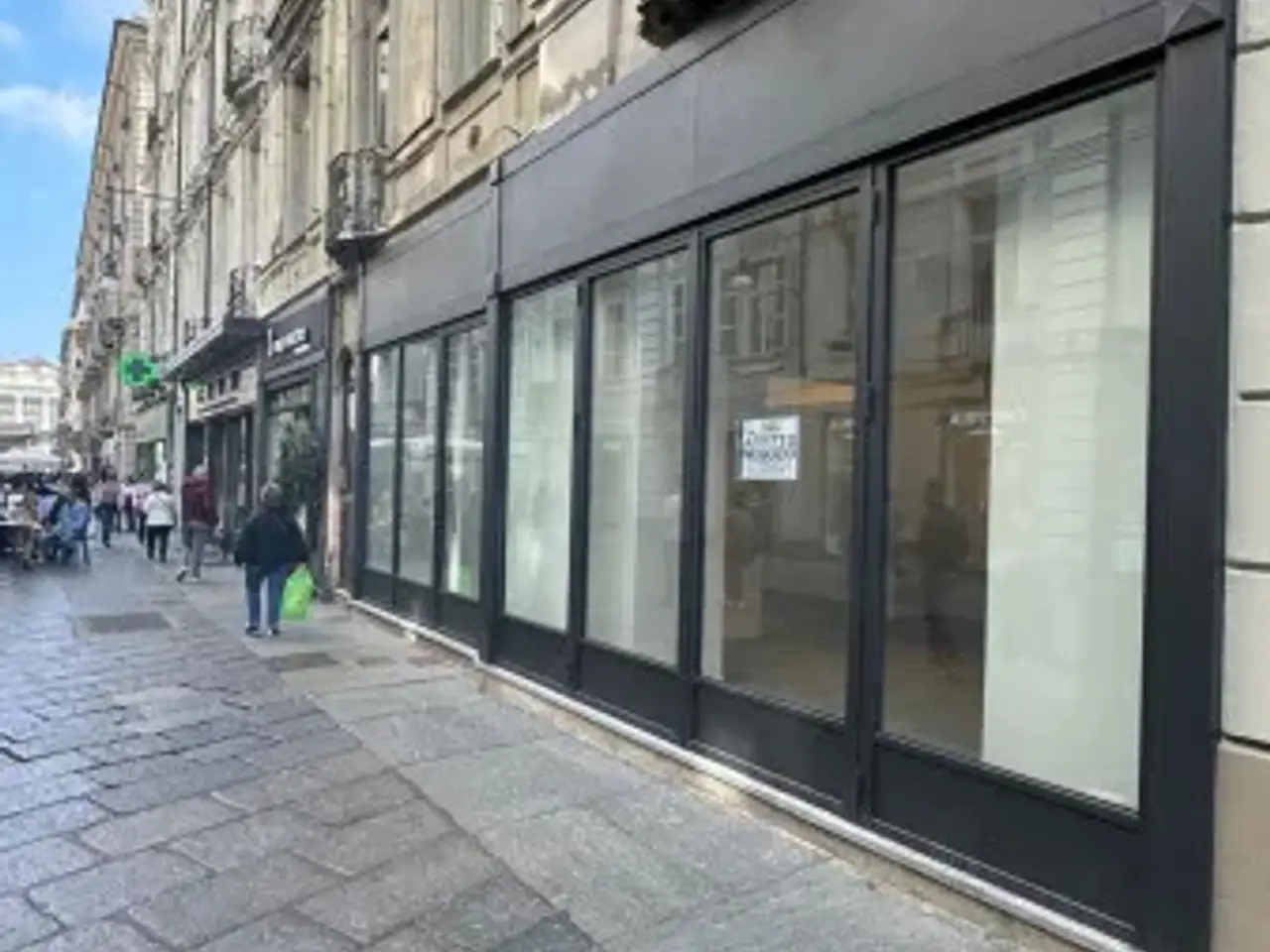 Negozio in Via Giuseppe Garibaldi 11, Torino, {3} - Foto 2