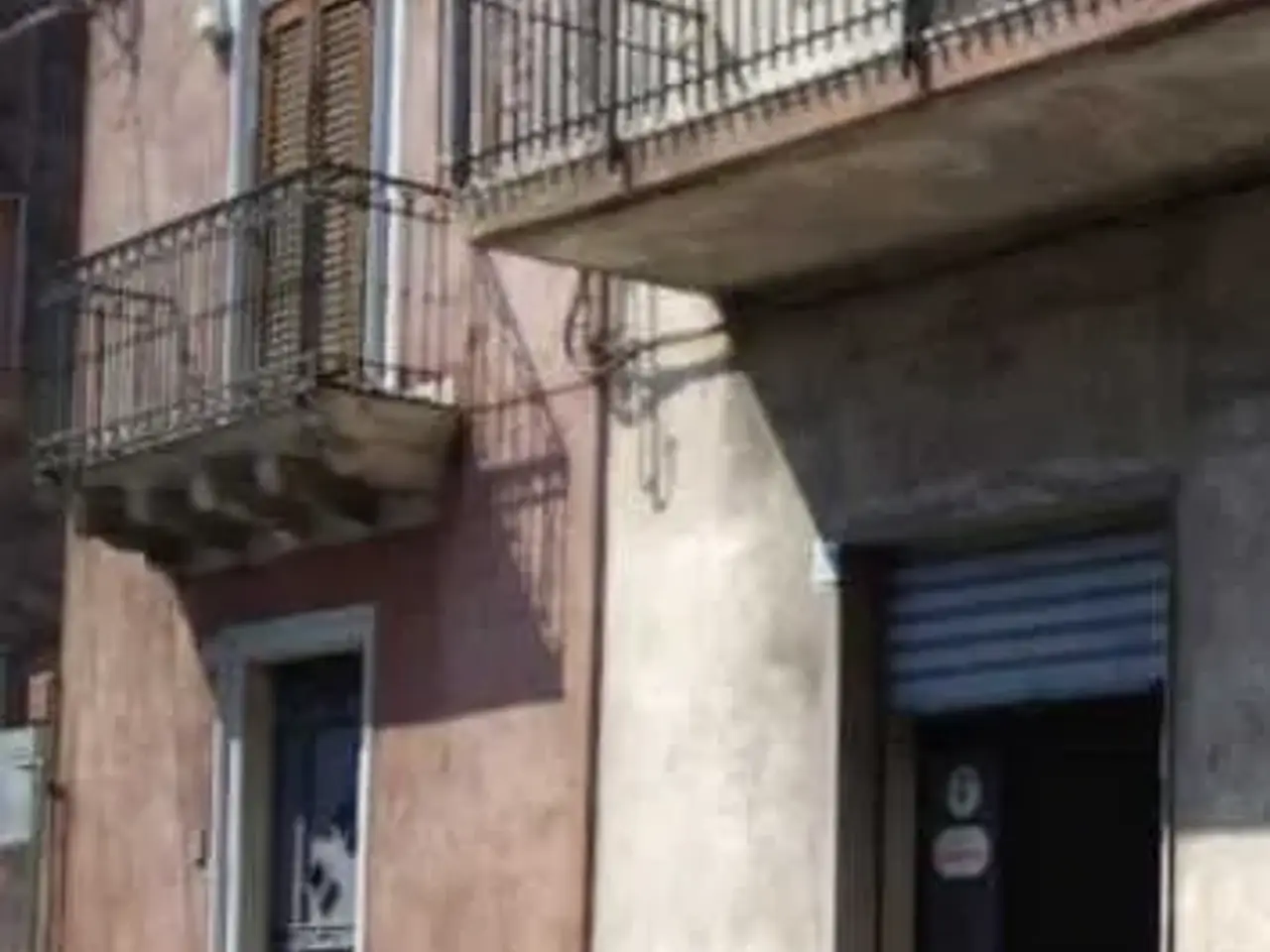 Locale commerciale in Via Roma, Castelvetere Sul Calore, {3} - Foto 1