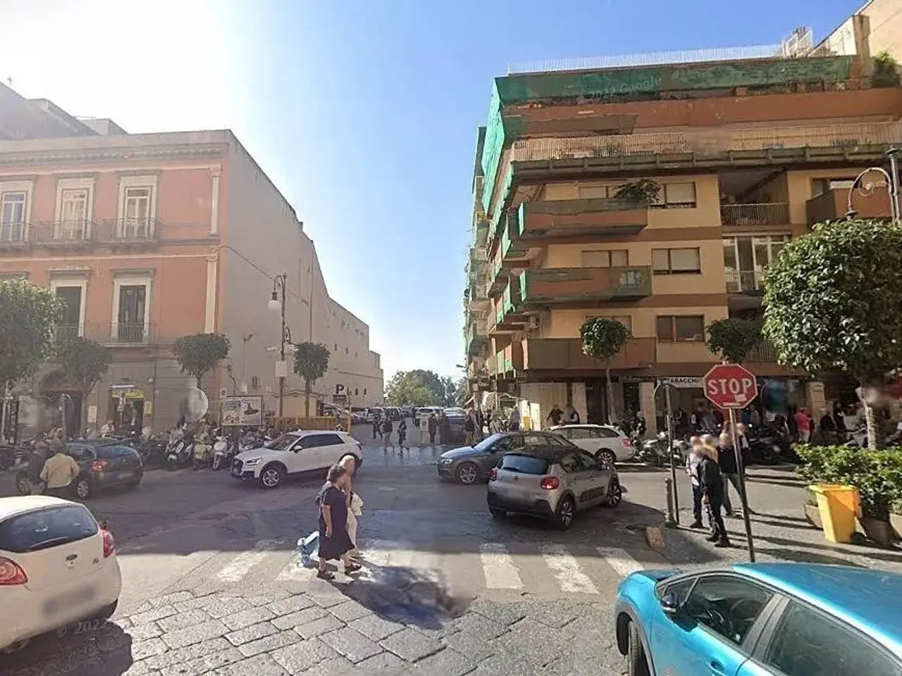 Negozio in Corso Umberto I 53, Torre Annunziata, {3} - Foto 1