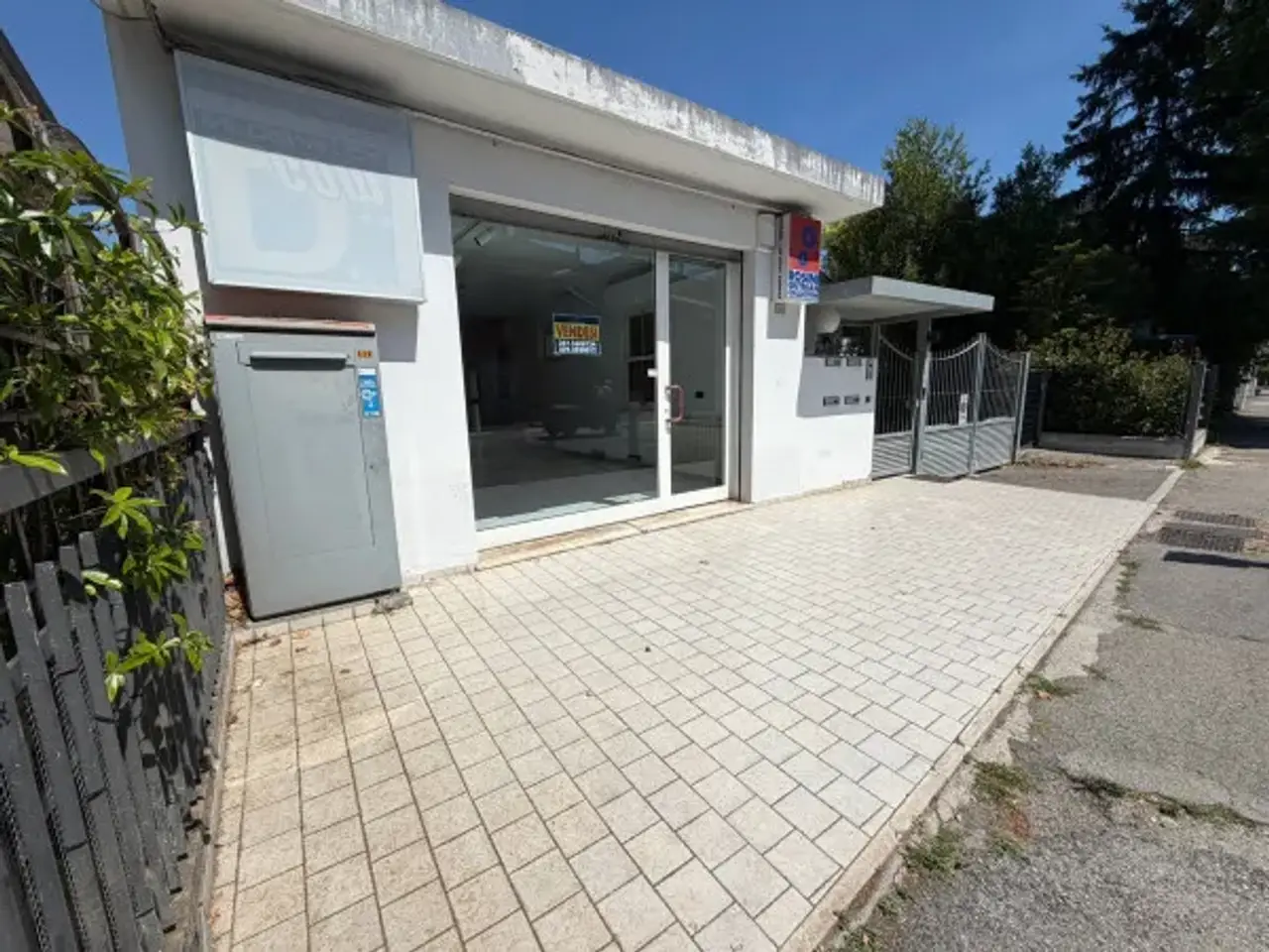 Negozio in Corso Fratelli Cervi, Riccione, {3} - Foto 2