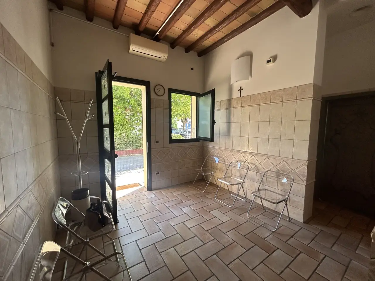 Studio in Via Statale 135, Cento, {3} - Foto 1
