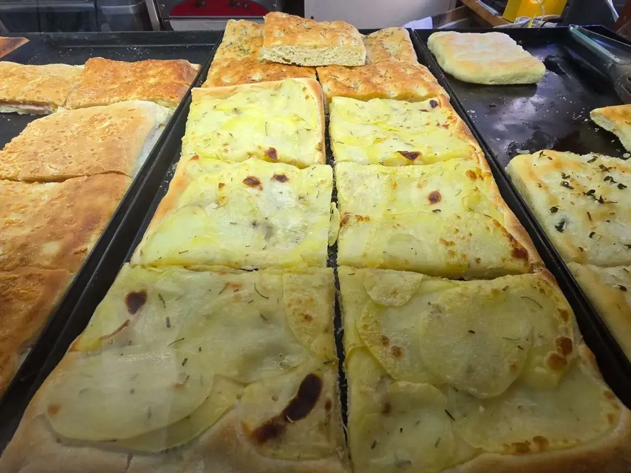 Pizzeria in , Perugia, {3} - Foto 2