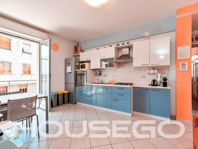 3-room flat in Via Germania 33, Spotorno - Photo 1