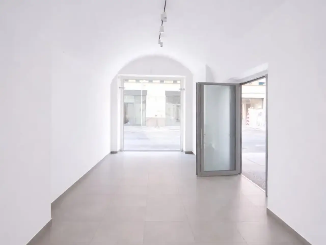 Negozio in Via Giacomo Quarenghi, Bergamo, {3} - Foto 2