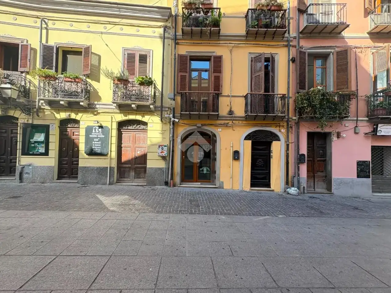 Negozio in Corso Vittorio Emanuele II 168, Cagliari, {3} - Foto 1