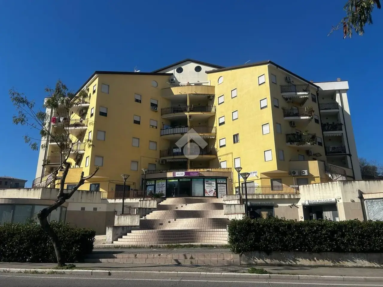 Magazzino in Via Pier Tommaso Pugliesi 1, Corigliano-Rossano, {3} - Foto 1