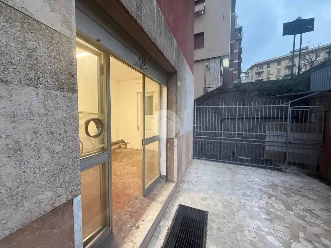 Magazzino in Via Giovanni Arrivabene, Genova, {3} - Foto 1