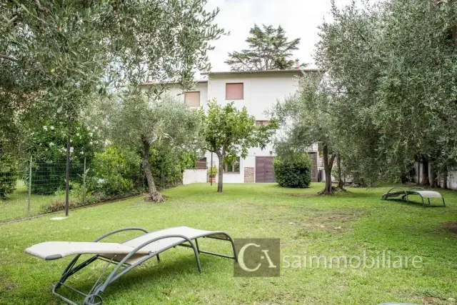 Terraced house in Via Gallura, Grosseto - Photo 1