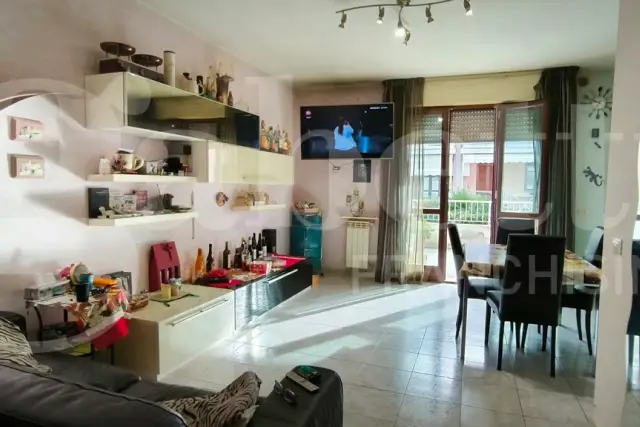 3-room flat in Via della Pace, Follonica - Photo 1