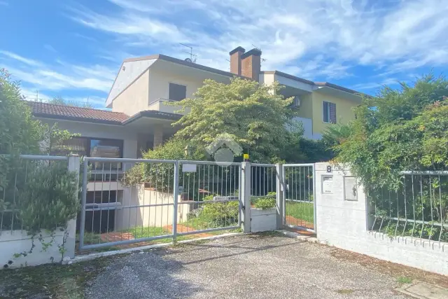 Villa a schiera in {3}, Via Po 8 - Foto 1