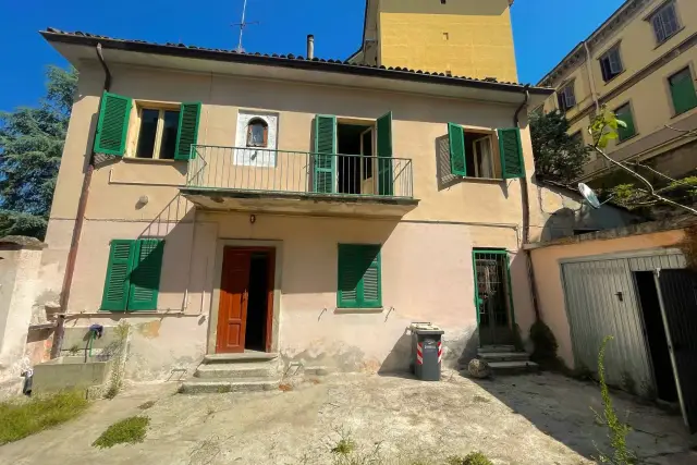 Villa in Via Ernesto Guala, Tortona - Foto 1