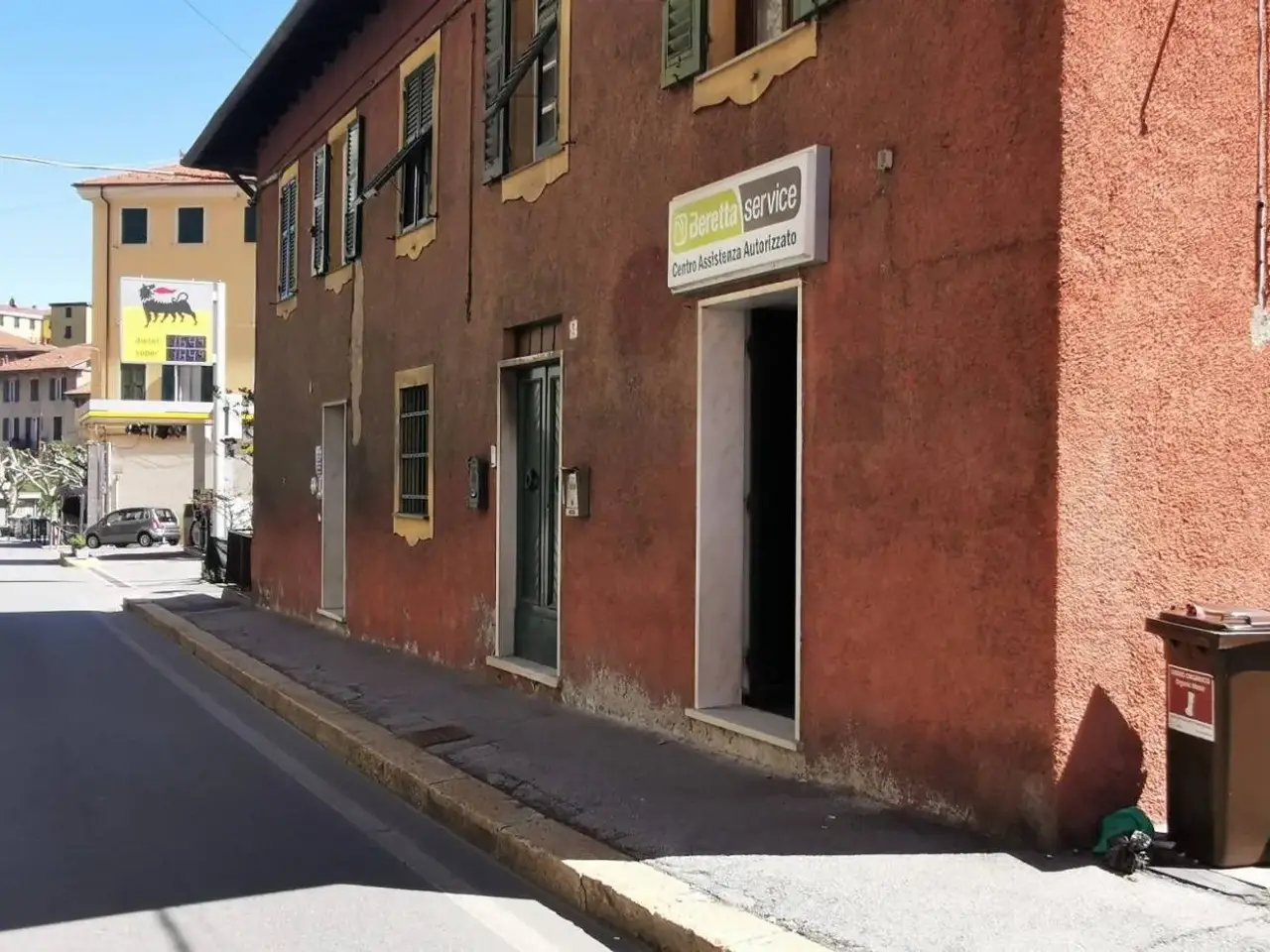 Locale commerciale in Via Roma 3 Busalla, Busalla, {3} - Foto 1