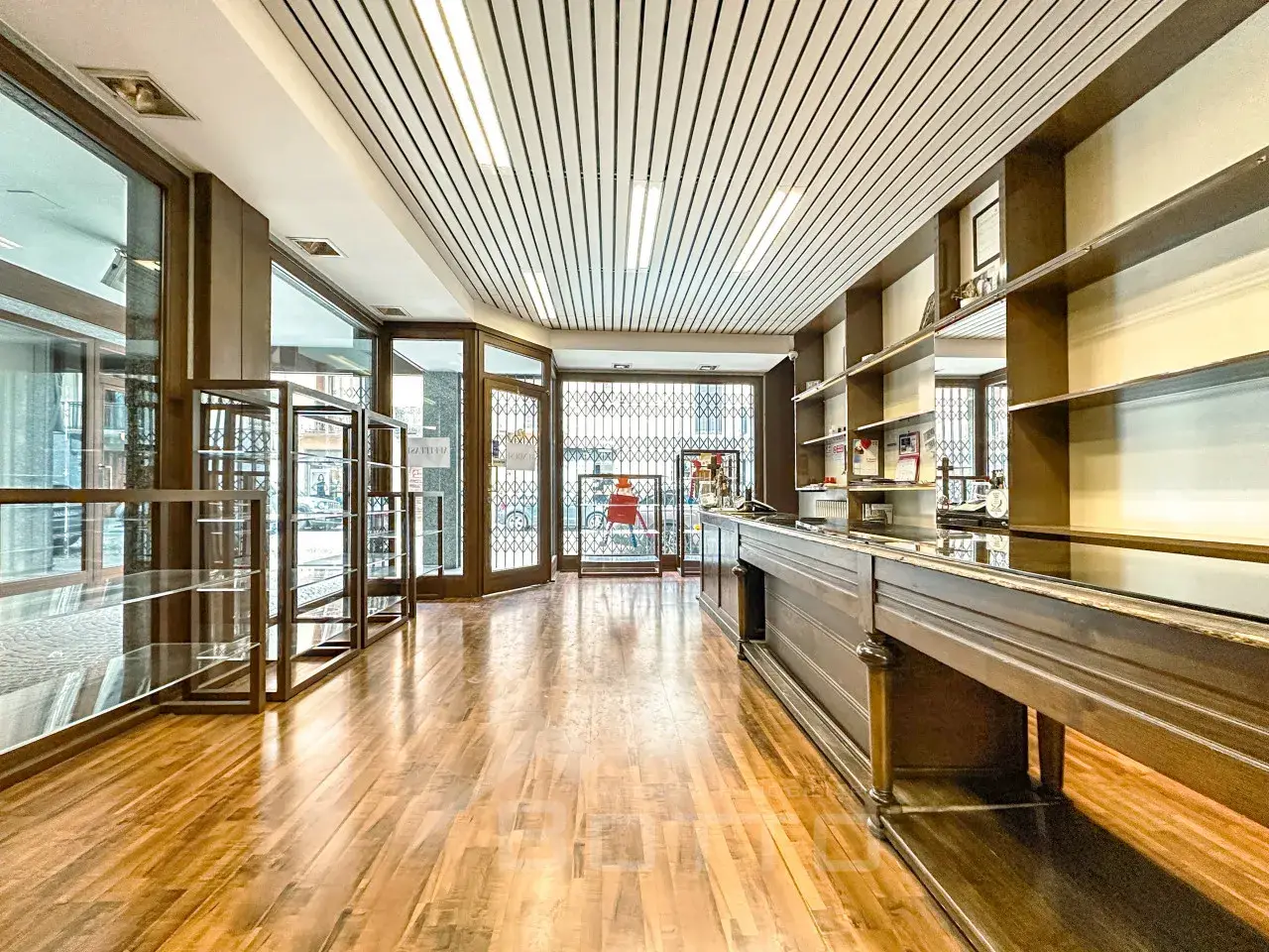 Calzature in Corso Giuseppe Garibaldi 19, Gattinara, {3} - Foto 1